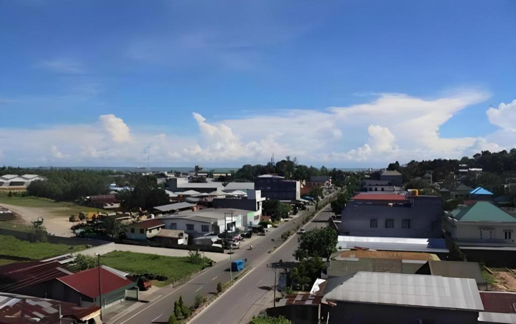 Hotel Dynasty Tarakan Exteriér fotografie