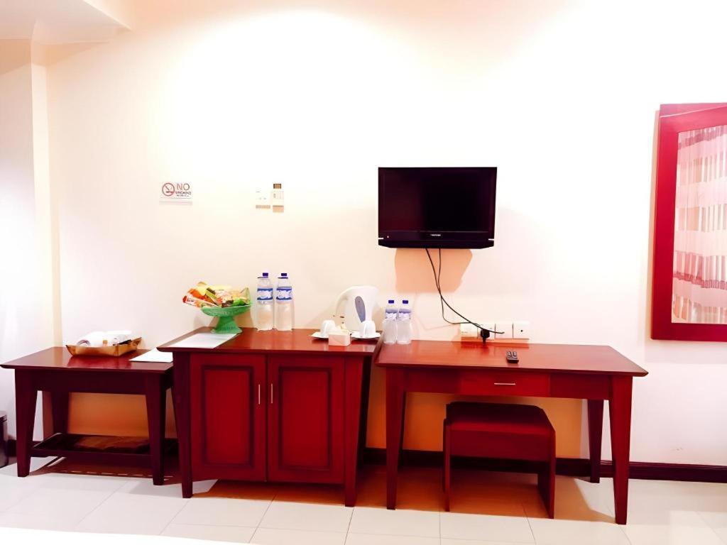 Hotel Dynasty Tarakan Exteriér fotografie
